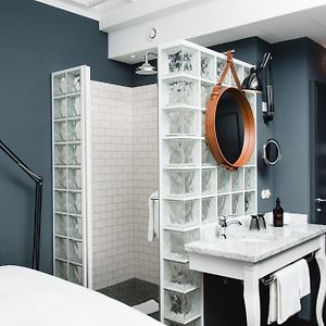 Kamer met een King Size Bed
